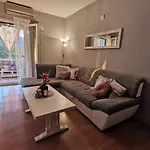 Comfort With Garage Aria *